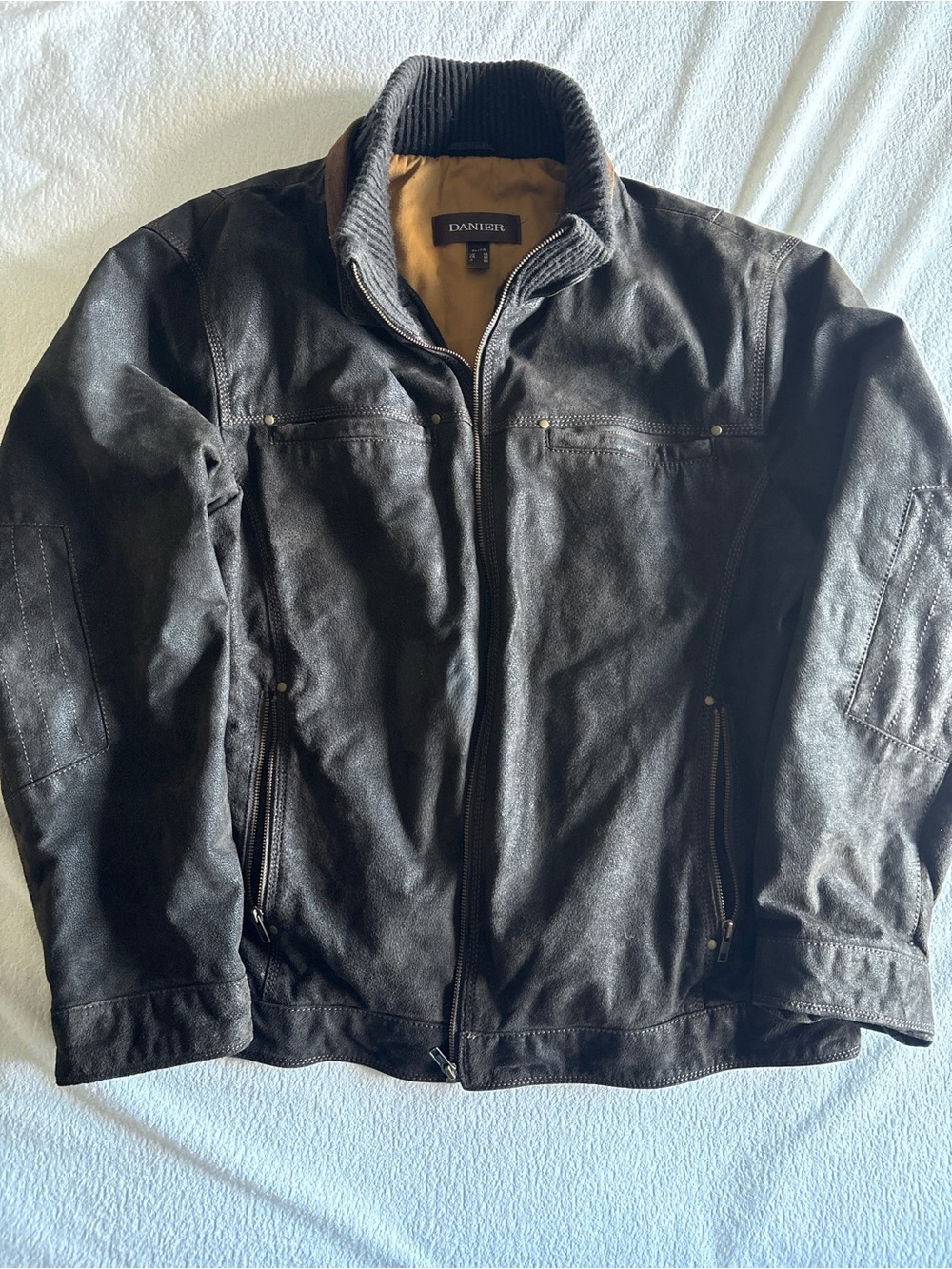 Danier Men's Leather Suede Jacket Size XL Dark Brown Zip Moto Utility Coat⁠